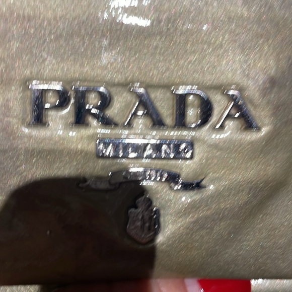 Prada Red and Black ombré clutch - Picture 5 of 6